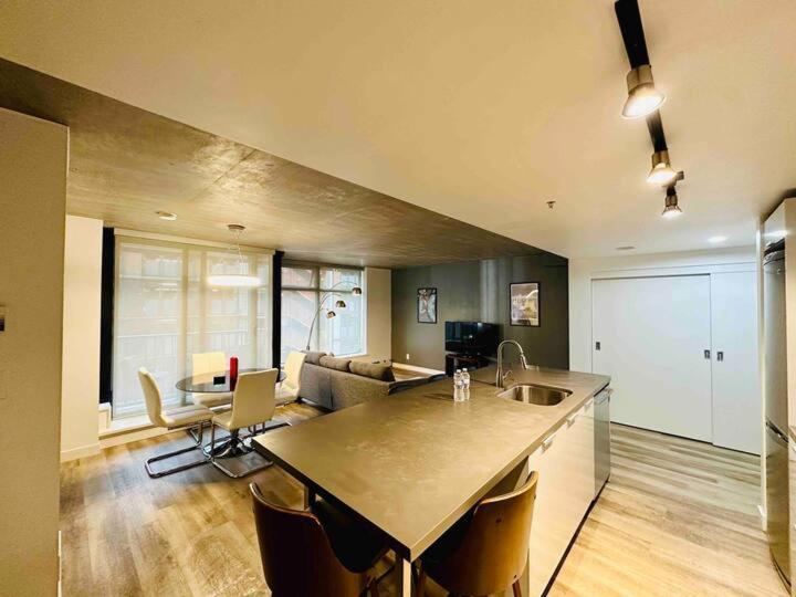 Apartament Downtown Luxe Vancouver Zewnętrze zdjęcie